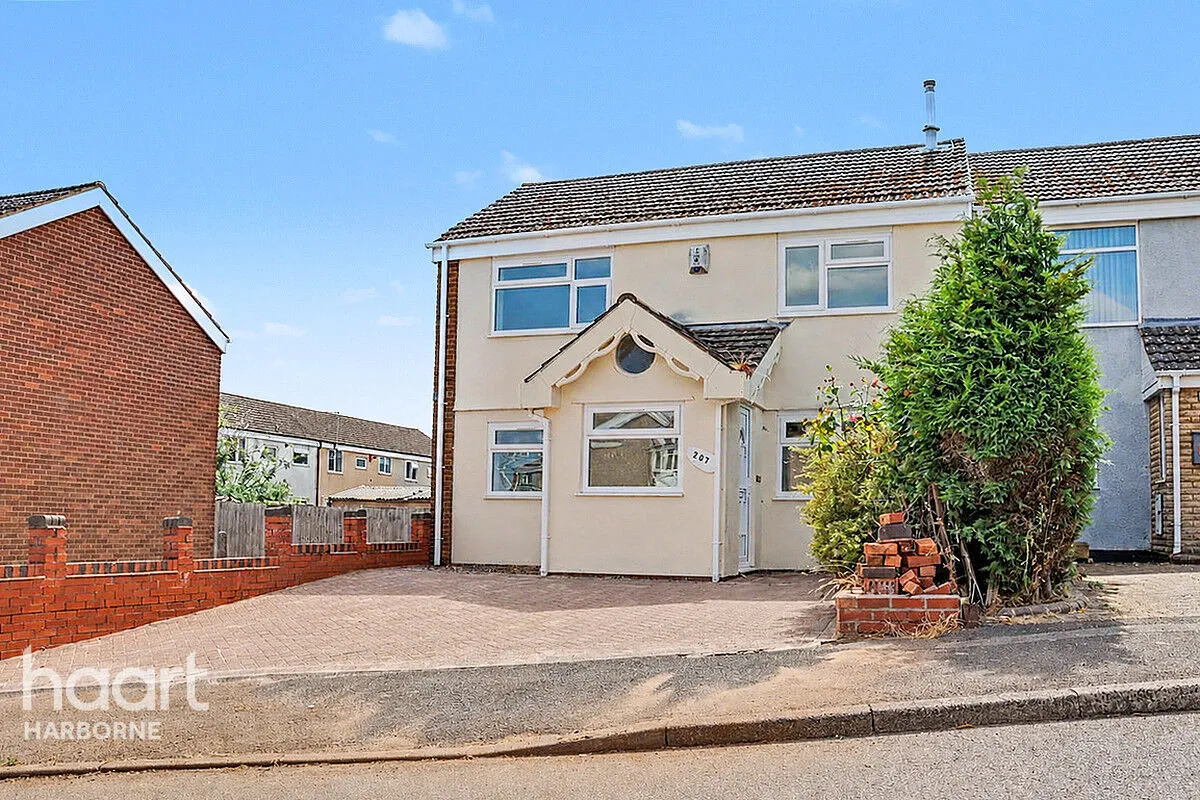3 bed house for sale, The Roundabout, Longbridge, B31