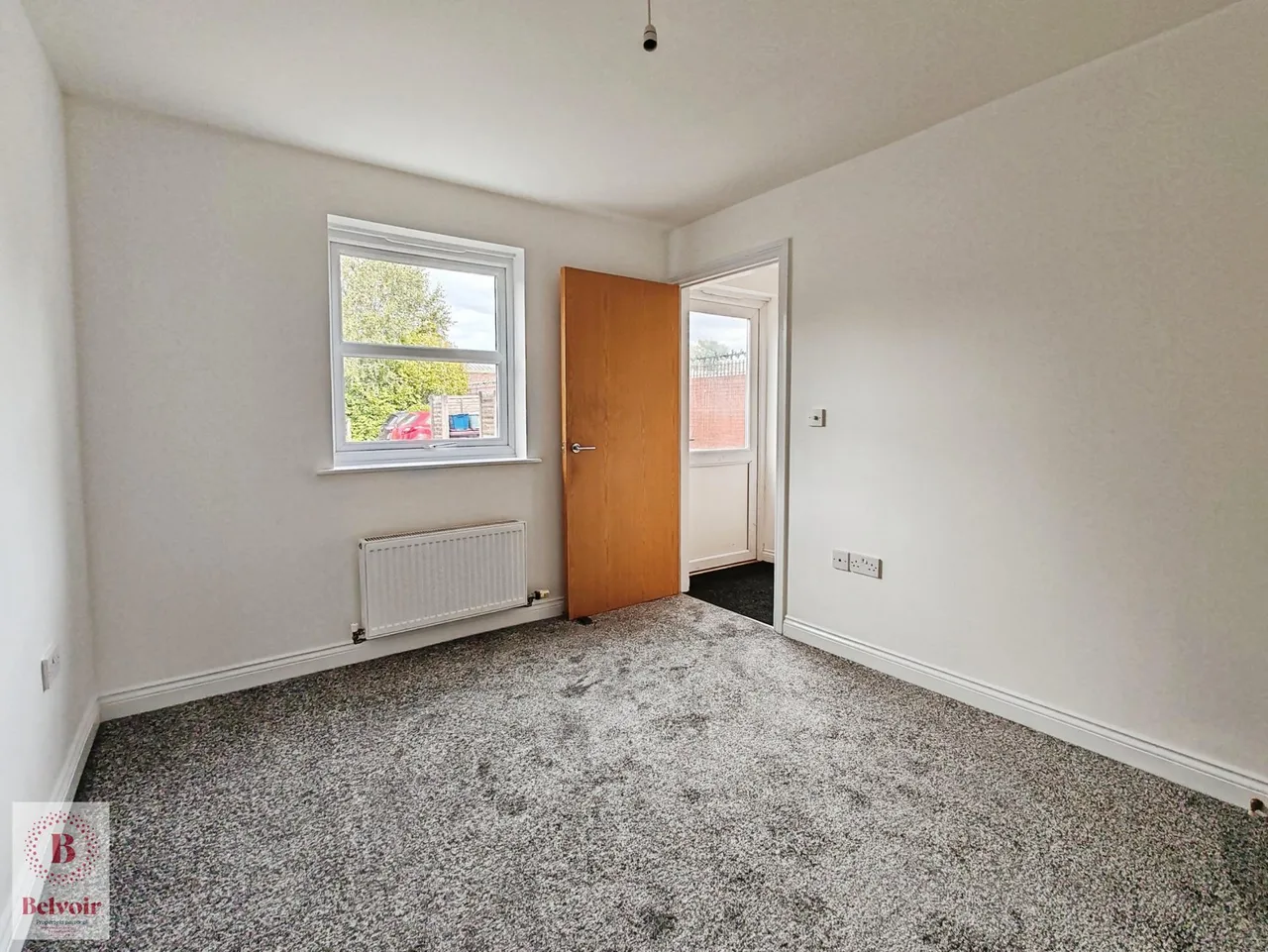Lincoln Court, Padiham, BB12, photo 8