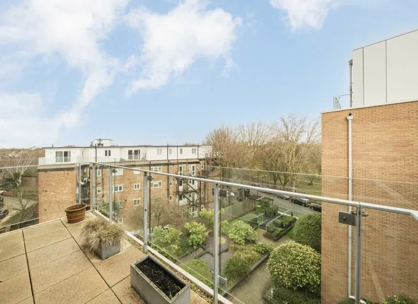 Rosemont Road, Acton, W3, photo 6