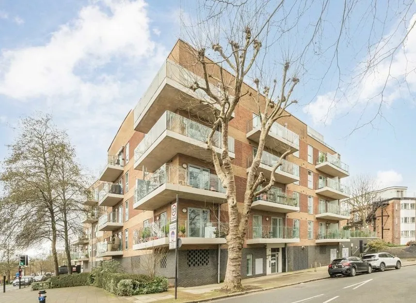 2 bed flat for sale — Rosemont Road, Acton, W3