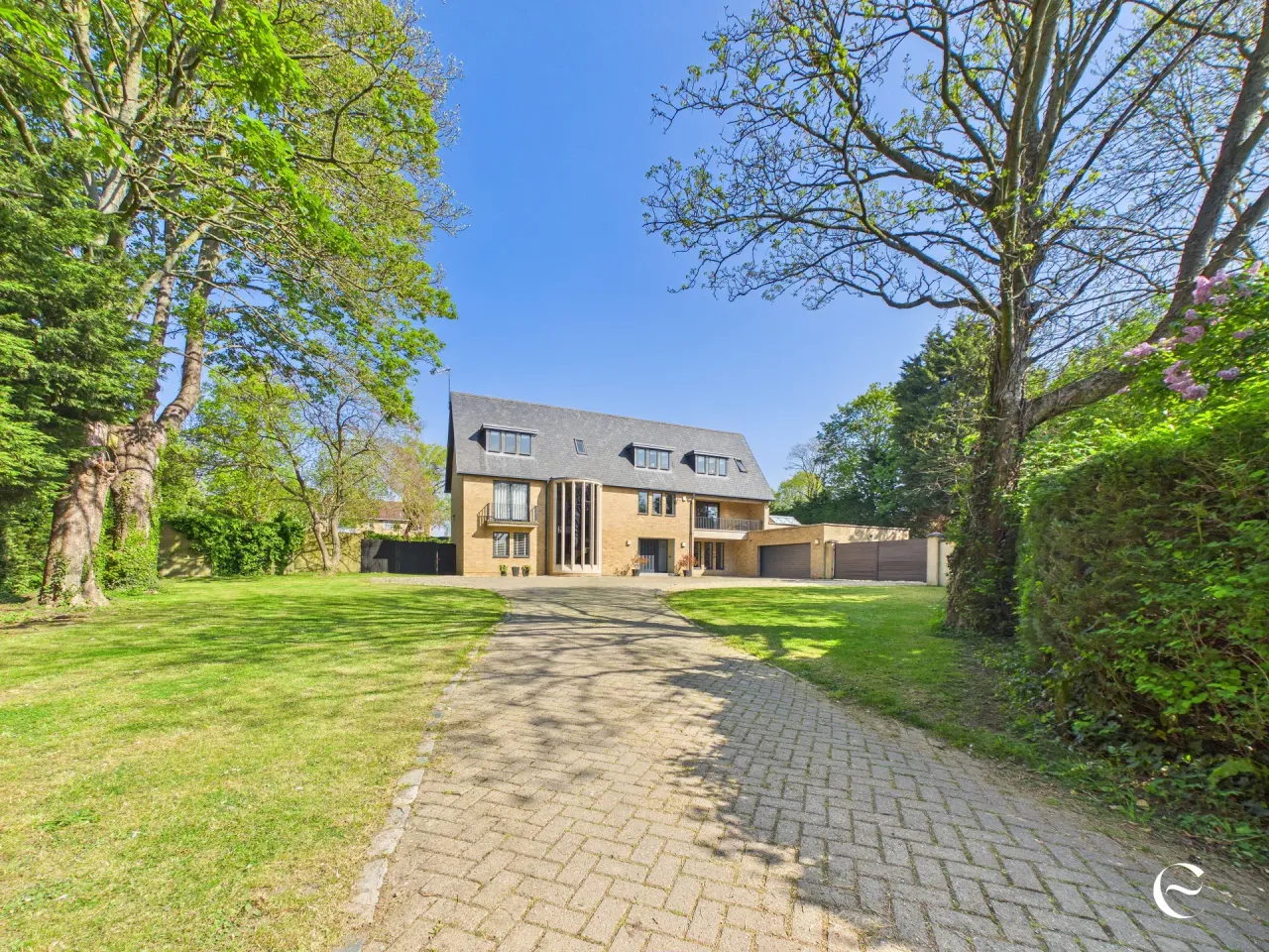 6 bed house for sale — Hazelgrove, Conduit Road, Stamford, PE9 1QL