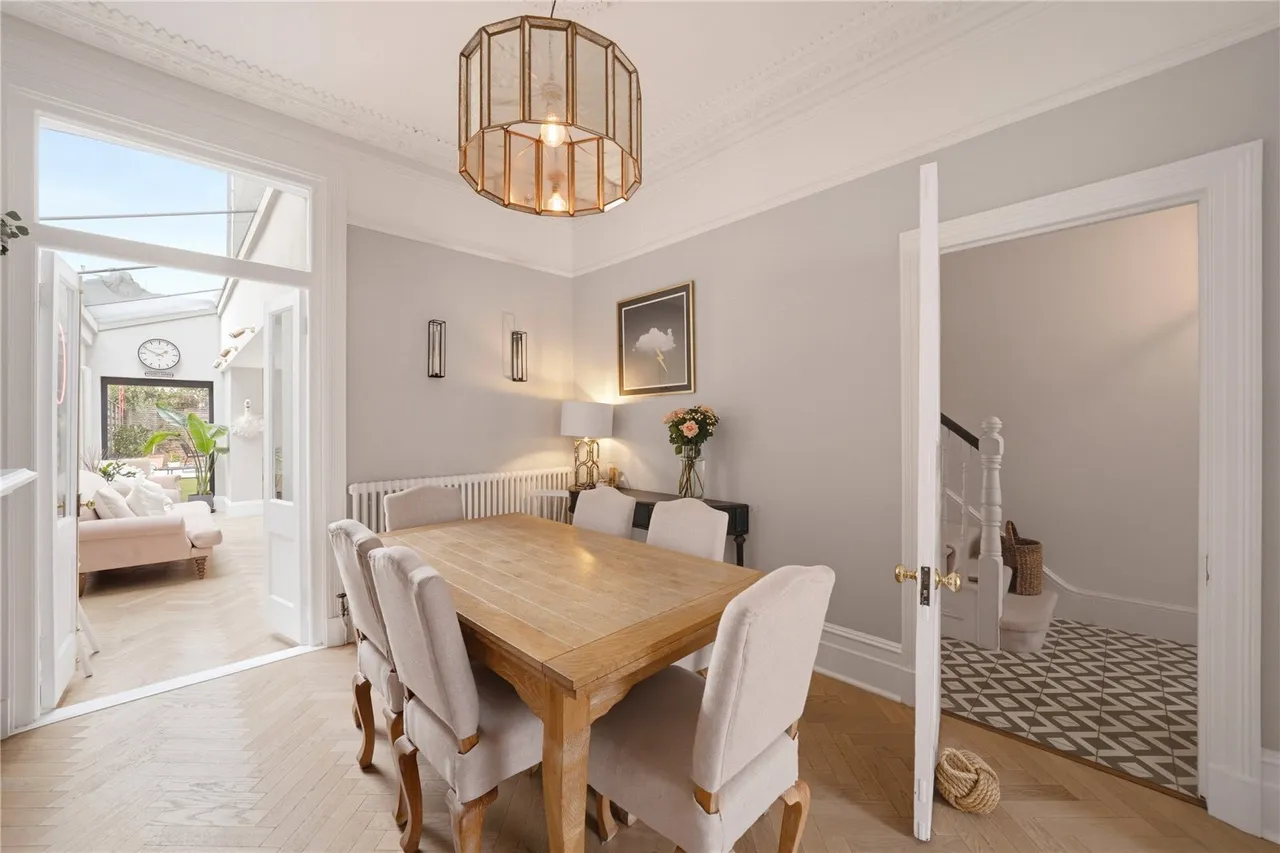 Grandison Road, London, SW11, photo 5