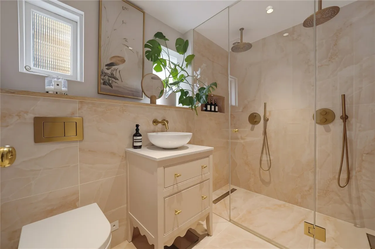 Grandison Road, London, SW11, photo 16