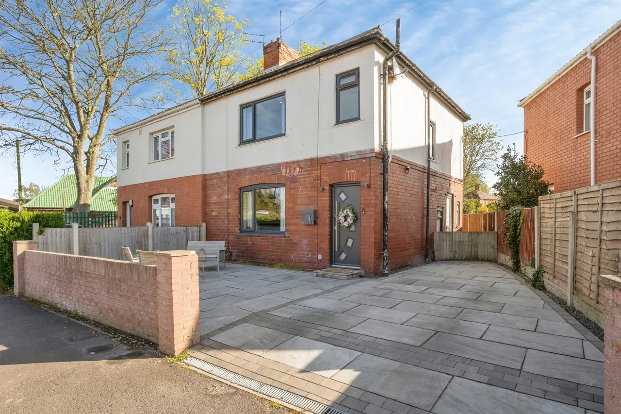 3 bed house for sale — Ash Tree Road, Thorne, Doncaster