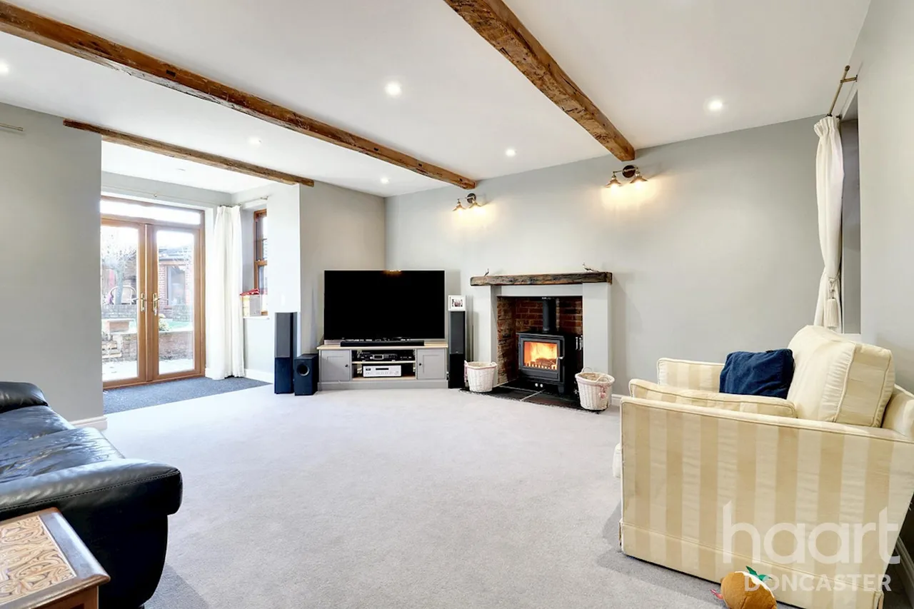 Top Road, Barnby Dunn, DN3, photo 15