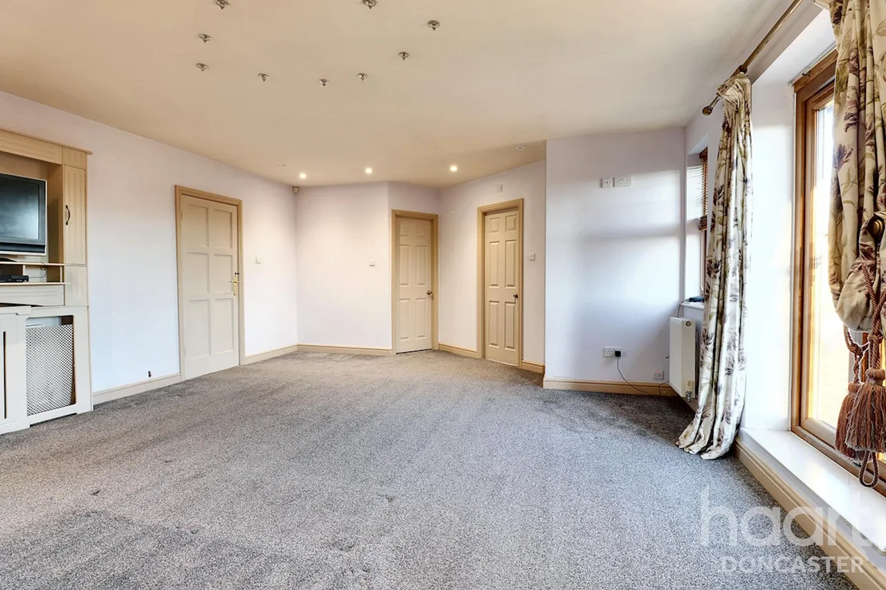 Top Road, Barnby Dunn, DN3, photo 24