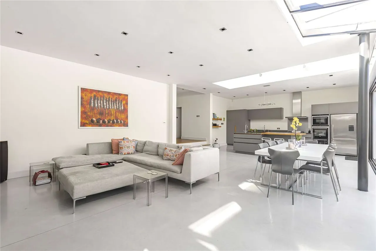 Mortlake Road, Richmond, TW9 3JQ, photo 5
