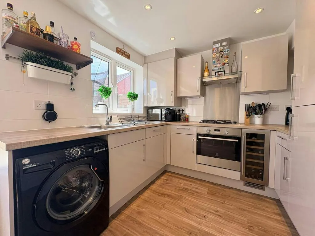 Harmony Road, Horley, RH6, photo 7