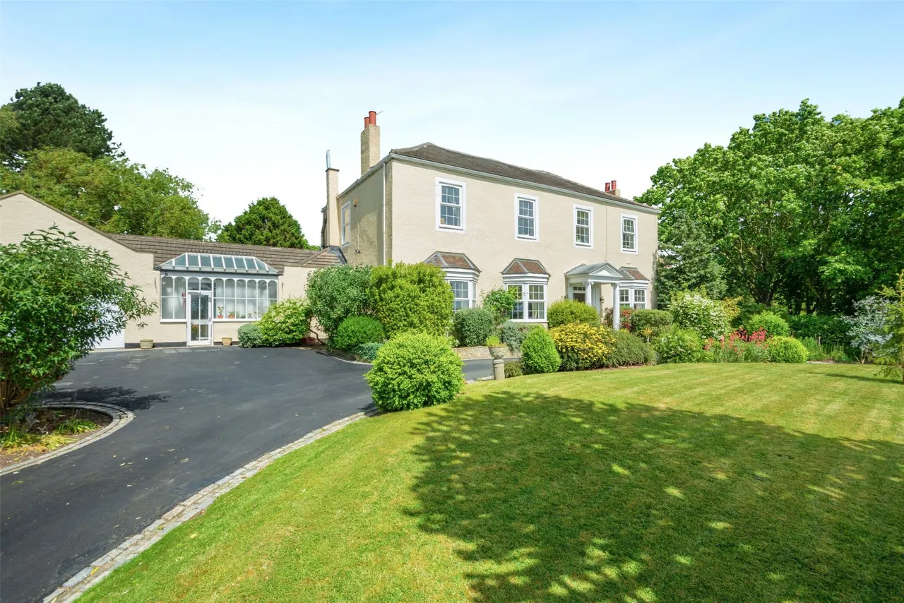 5 bed house for sale — Dalton Piercy, Hartlepool, Durham, TS27 3HY