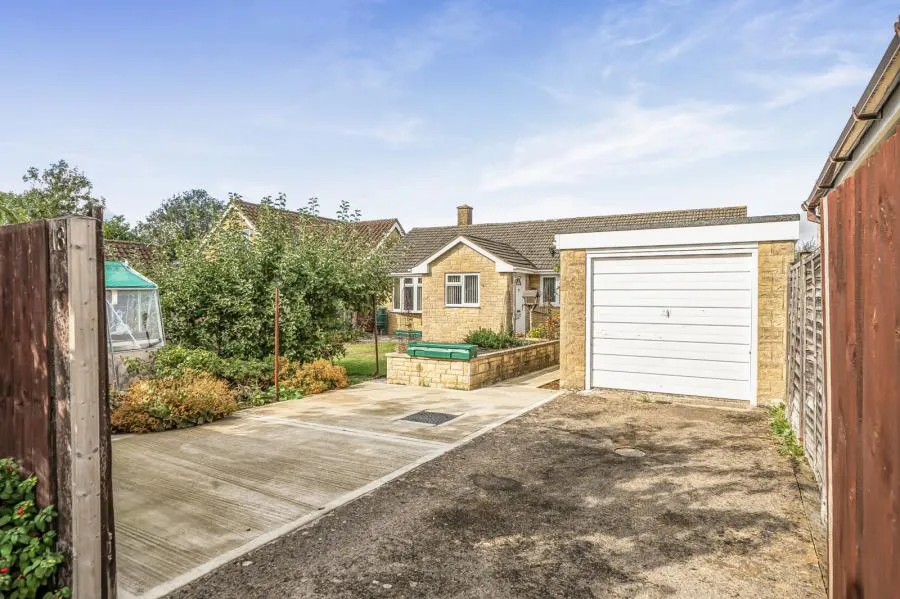 Tubb Close, Bicester, OX26, photo 18