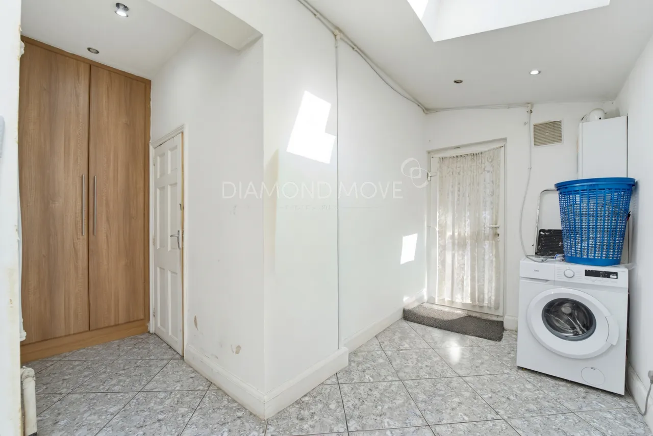 Cromwell Road, Hounslow, TW3 3QQ, photo 7