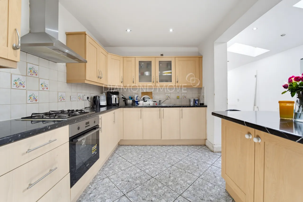 Cromwell Road, Hounslow, TW3 3QQ, photo 5