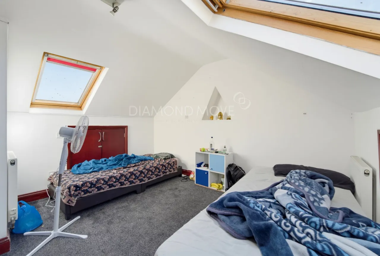 Cromwell Road, Hounslow, TW3 3QQ, photo 33