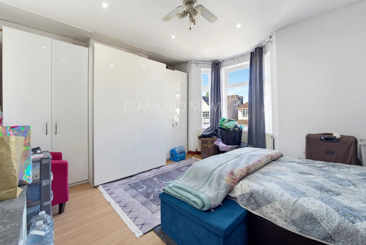 Cromwell Road, Hounslow, TW3 3QQ, photo 12