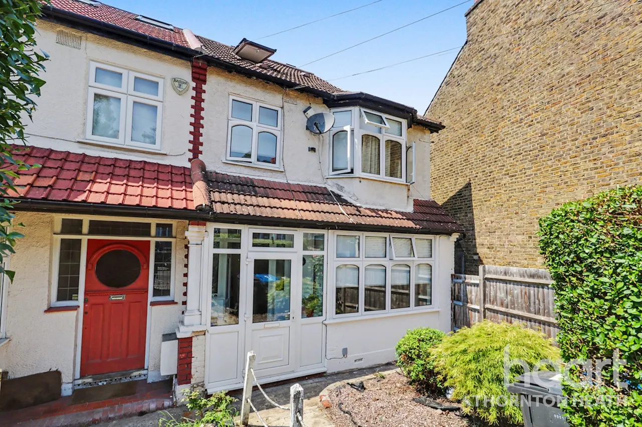 4 bed house for sale, Hythe Road, Thornton Heath, CR7