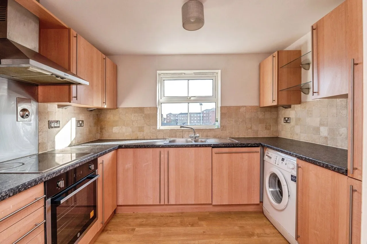 Audley Court, 1 Forge Way, Southend-On-Sea, Essex, SS1, photo 8