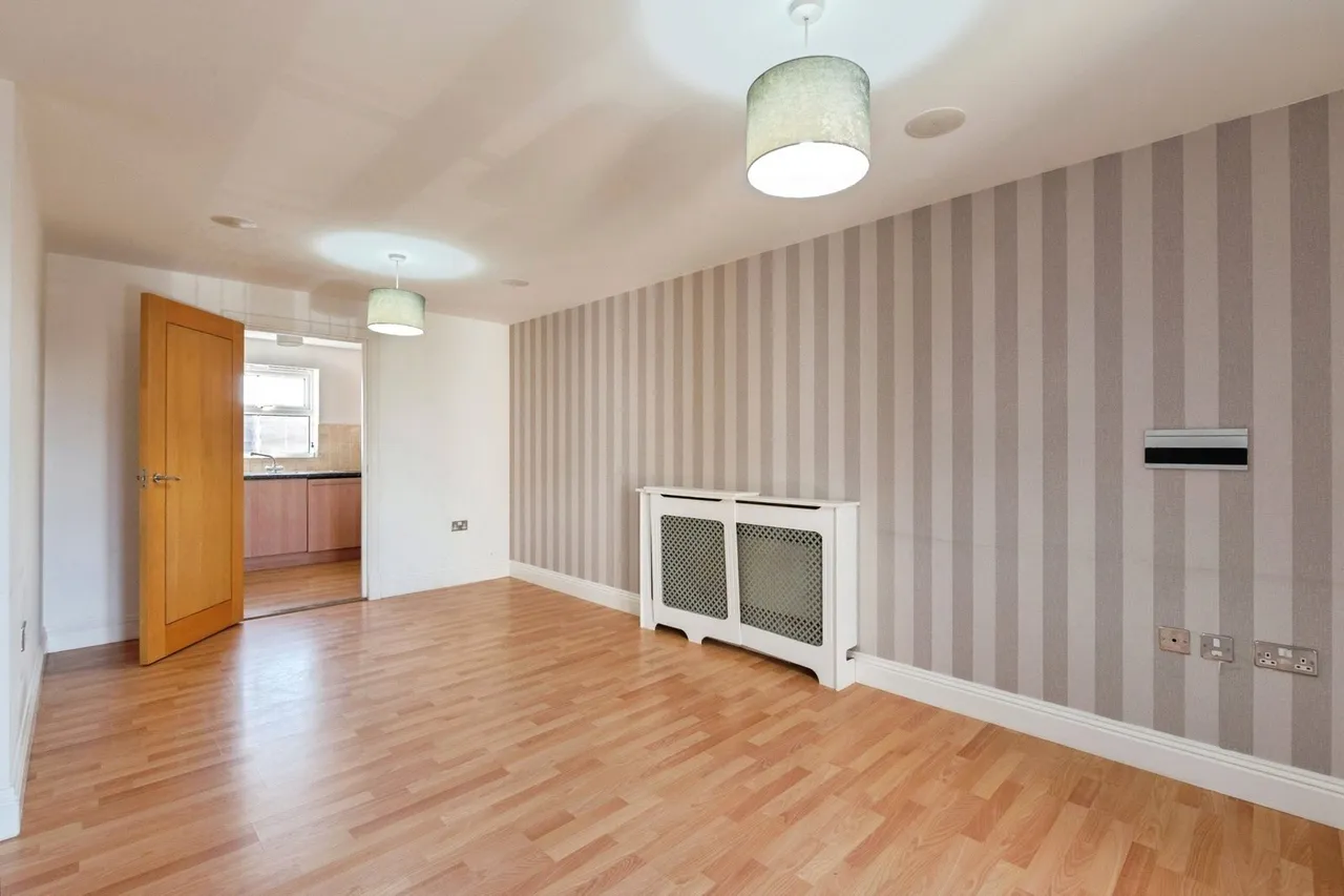 Audley Court, 1 Forge Way, Southend-On-Sea, Essex, SS1, photo 16
