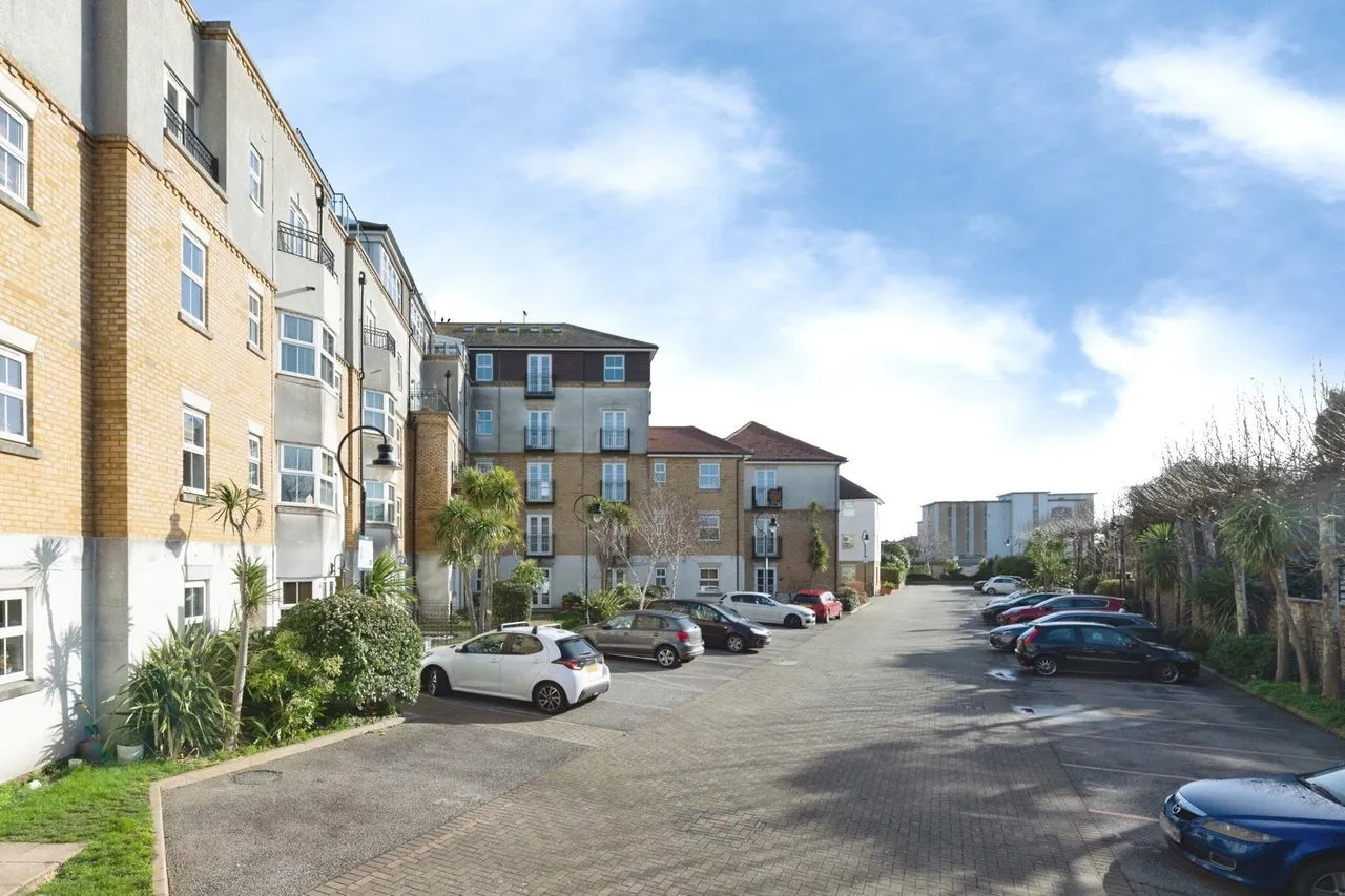 Audley Court, 1 Forge Way, Southend-On-Sea, Essex, SS1, photo 24