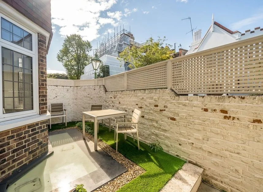 Campden Hill Square, Kensington, W8, photo 4