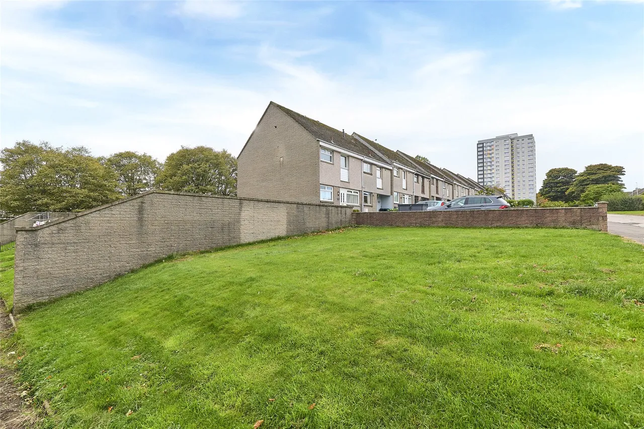 Cornhill Gardens, Aberdeen, AB16, photo 18