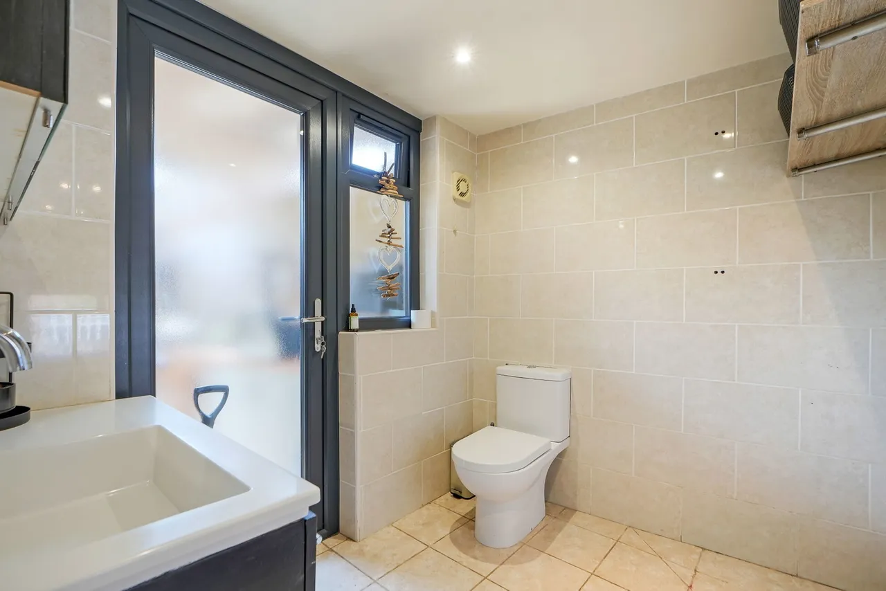 Quarry Vale Grove, Sheffield, photo 18
