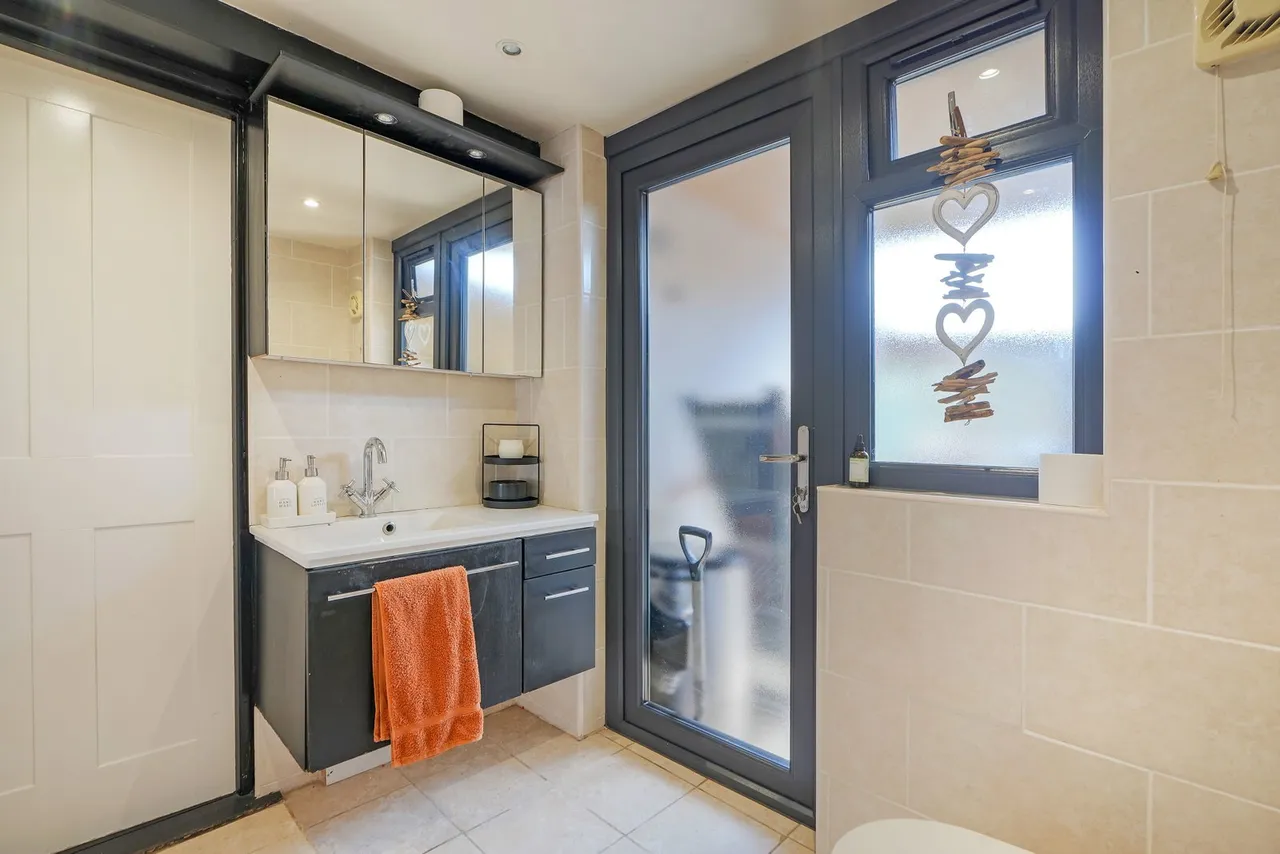 Quarry Vale Grove, Sheffield, photo 19