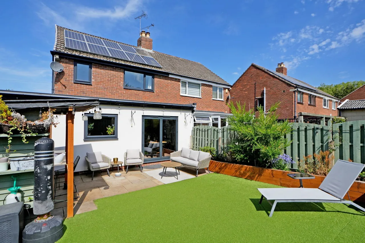 Quarry Vale Grove, Sheffield, photo 29