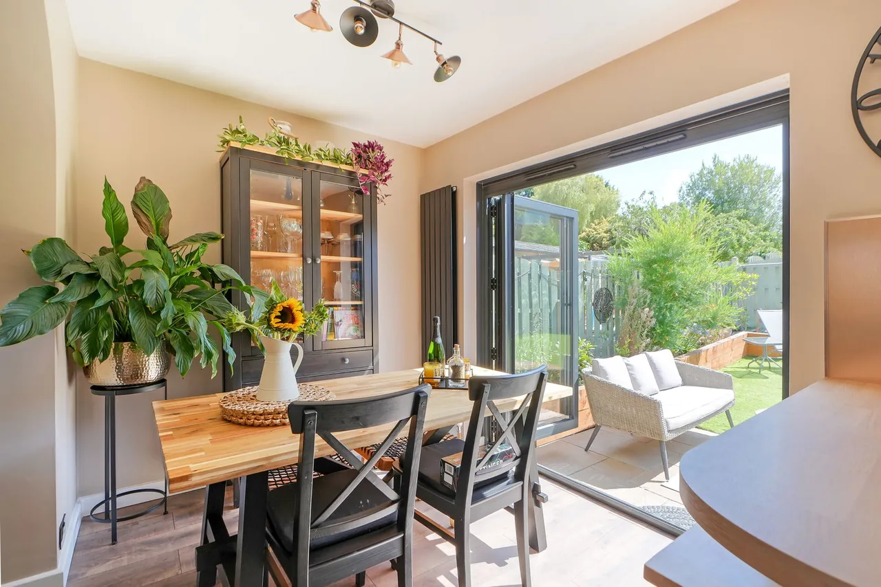 Quarry Vale Grove, Sheffield, photo 9
