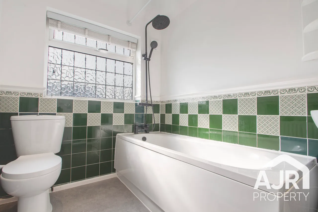 East Rochester Way, Sidcup, DA15, photo 10