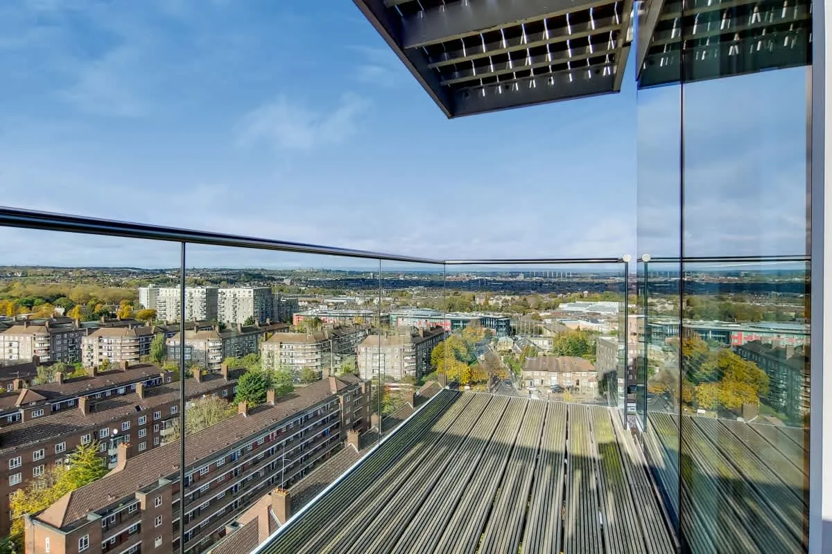 2 bed flat for sale, Woodberry Grove, London, N4