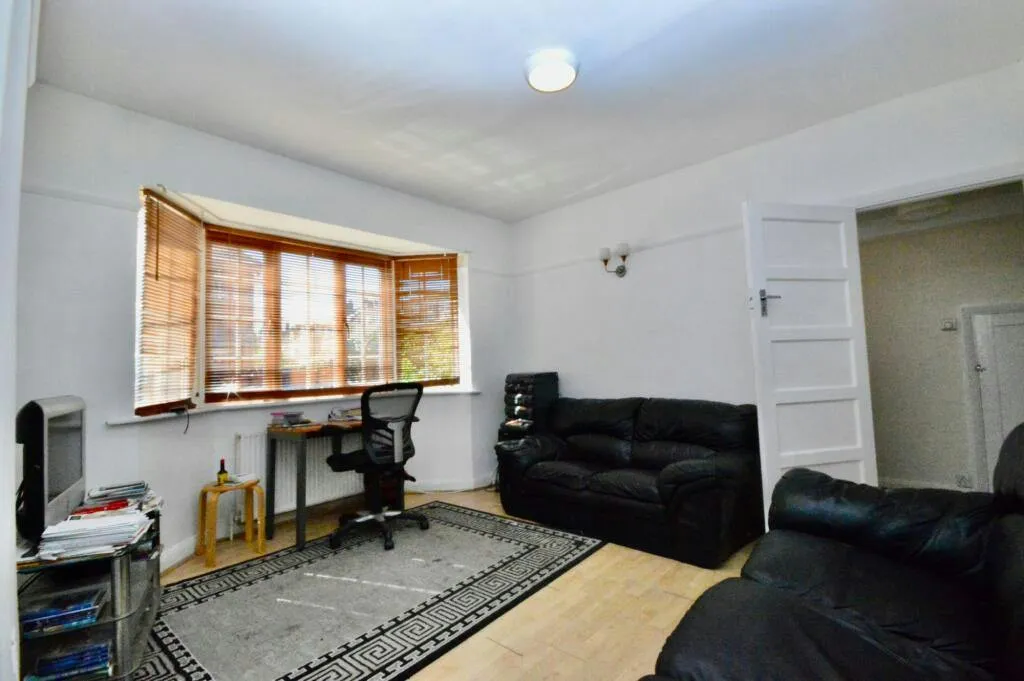 Hither Green Lane, Mountsfield Court, SE13, photo 4