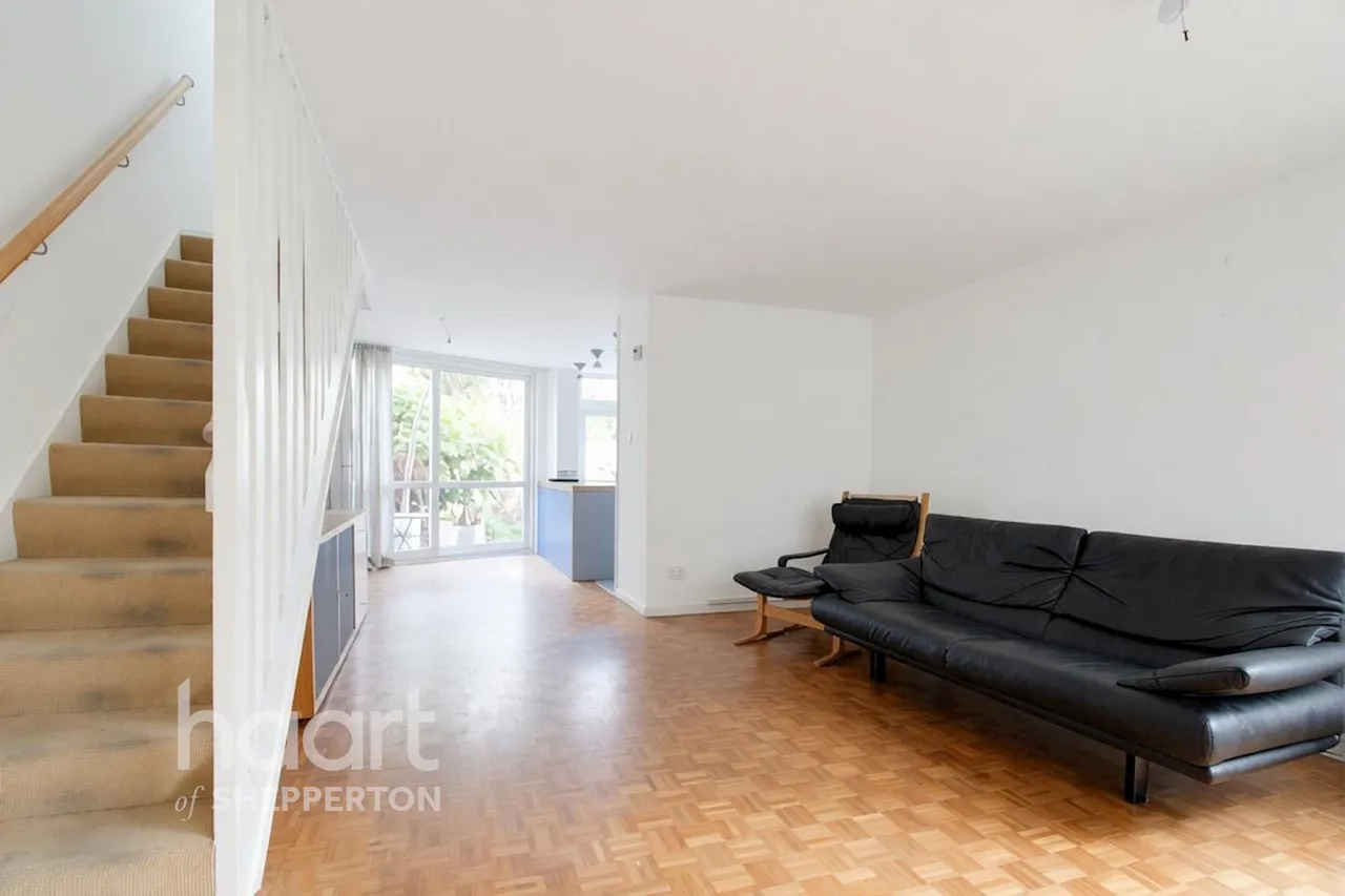 Templemere, Weybridge, KT13, photo 2