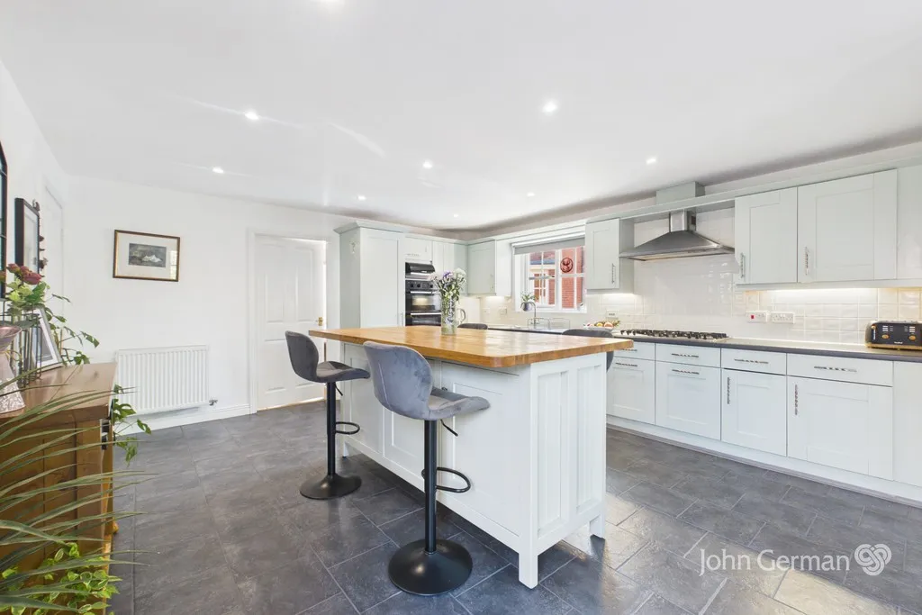 4 bed house for sale, Forest School Street, Rolleston-on-Dove