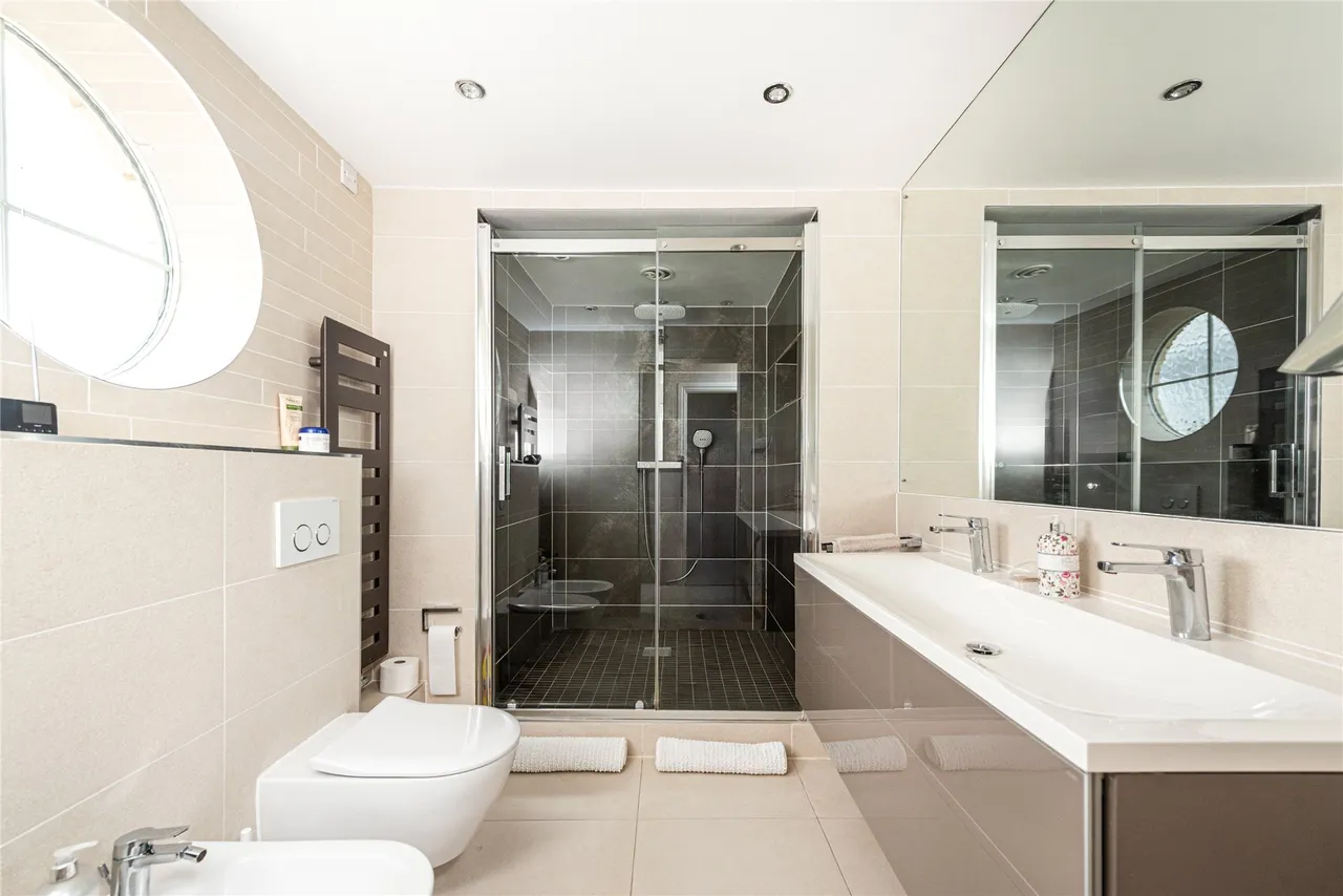 Monellan Crescent, Caldecotte, MK7, photo 18