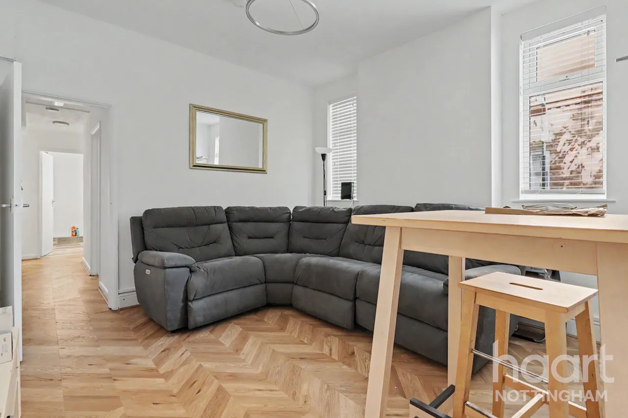 Mettham Street, Lenton, NG7, photo 3