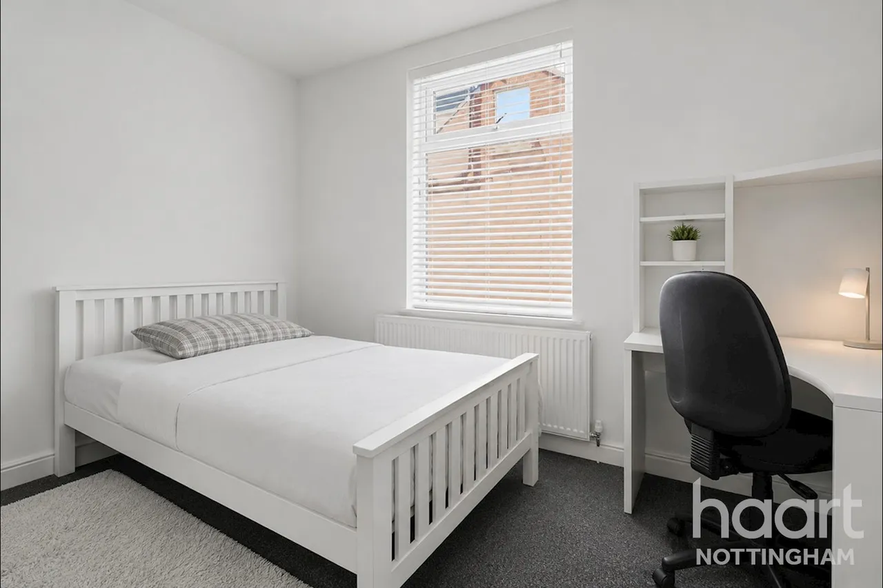 Mettham Street, Lenton, NG7, photo 10