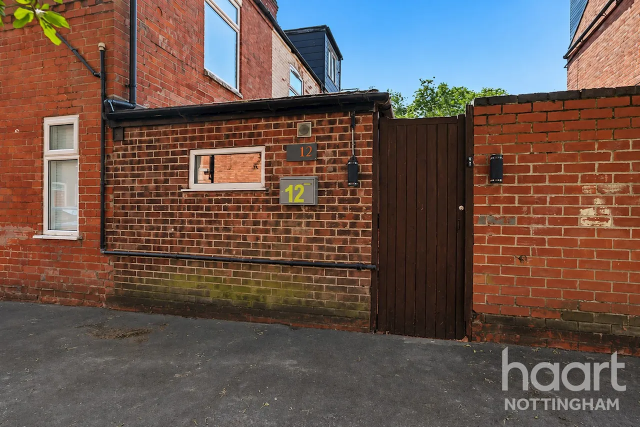 Mettham Street, Lenton, NG7, photo 13