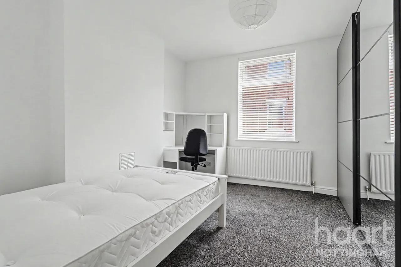 Mettham Street, Lenton, NG7, photo 9