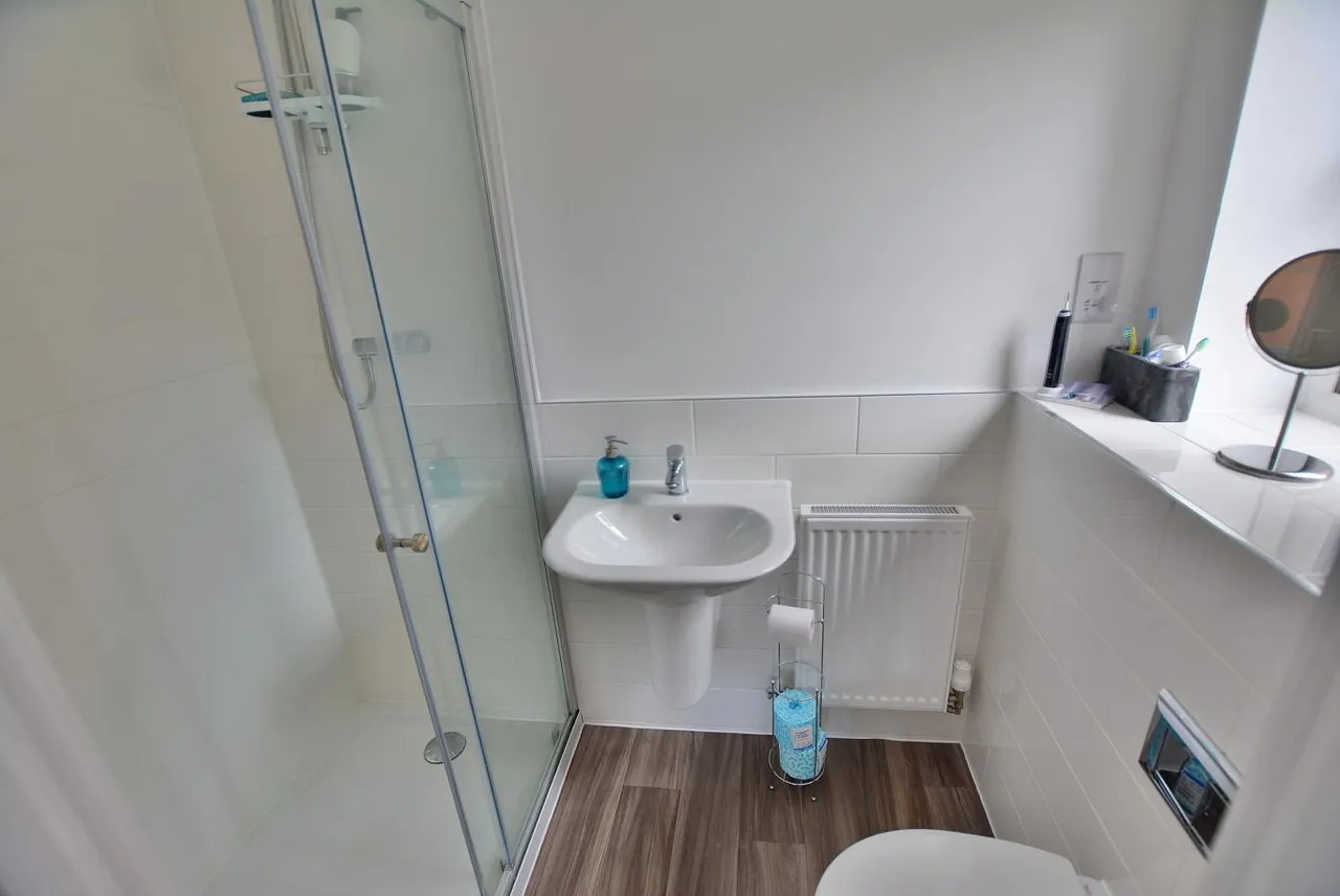 Horseshoe Crescent, BH22, photo 9