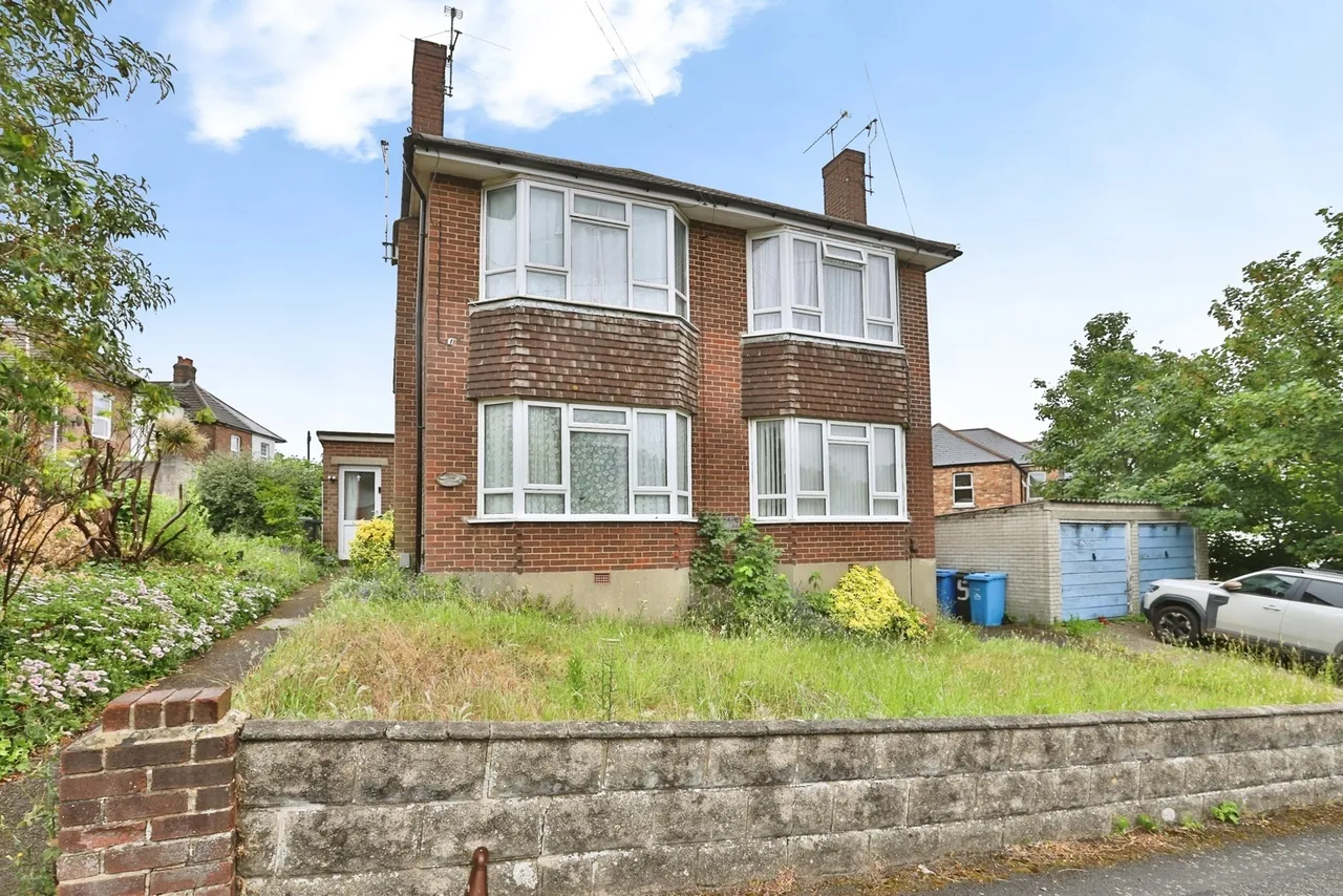 1 bed flat for sale, Becher Road, Poole, BH14