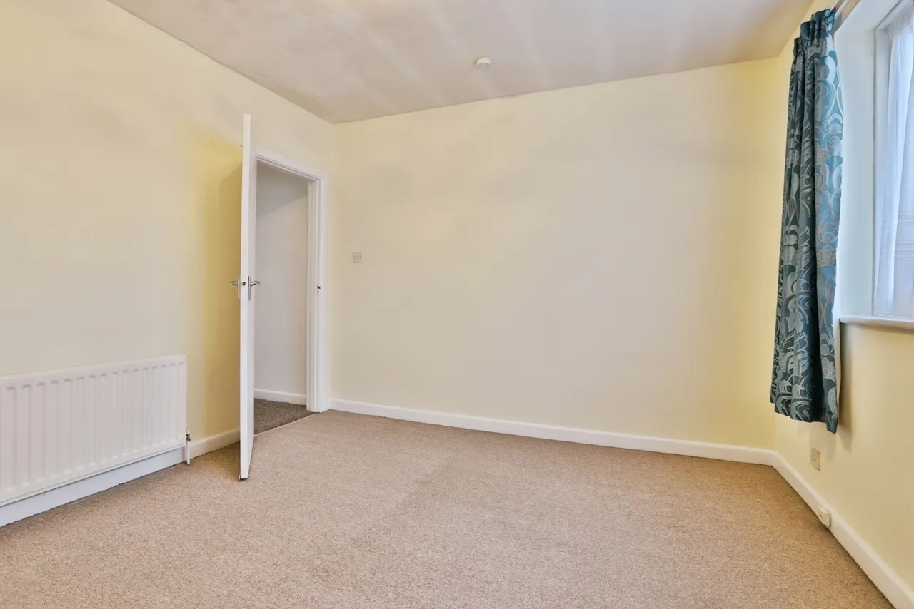 Becher Road, Poole, BH14, photo 12