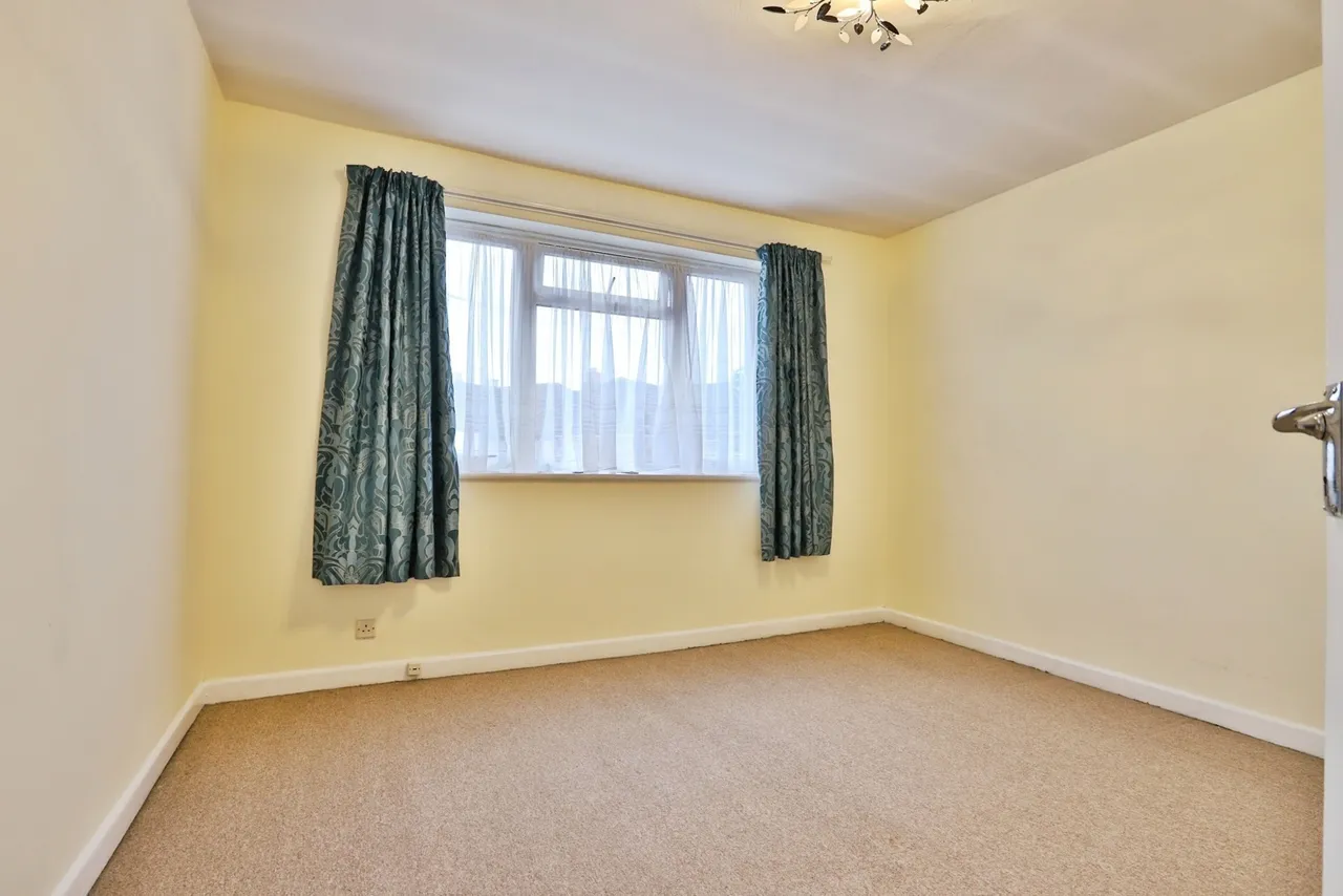Becher Road, Poole, BH14, photo 13
