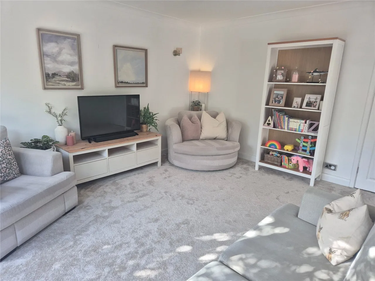 Bretton Road, Ravenshead, NG15, photo 3