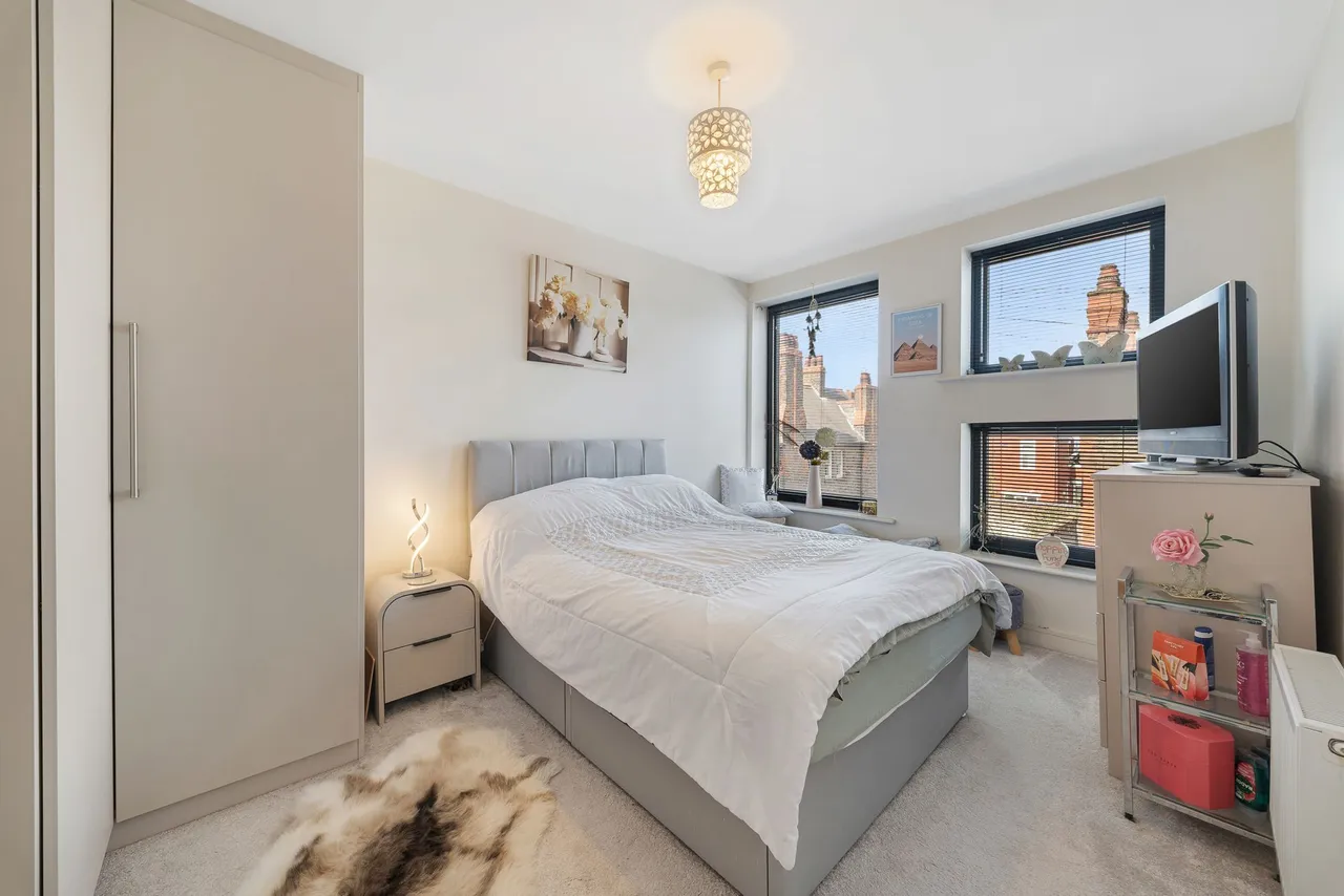 Heald Street, Liverpool, L19 2LY, photo 13