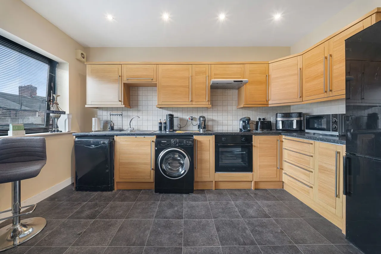 Heald Street, Liverpool, L19 2LY, photo 4