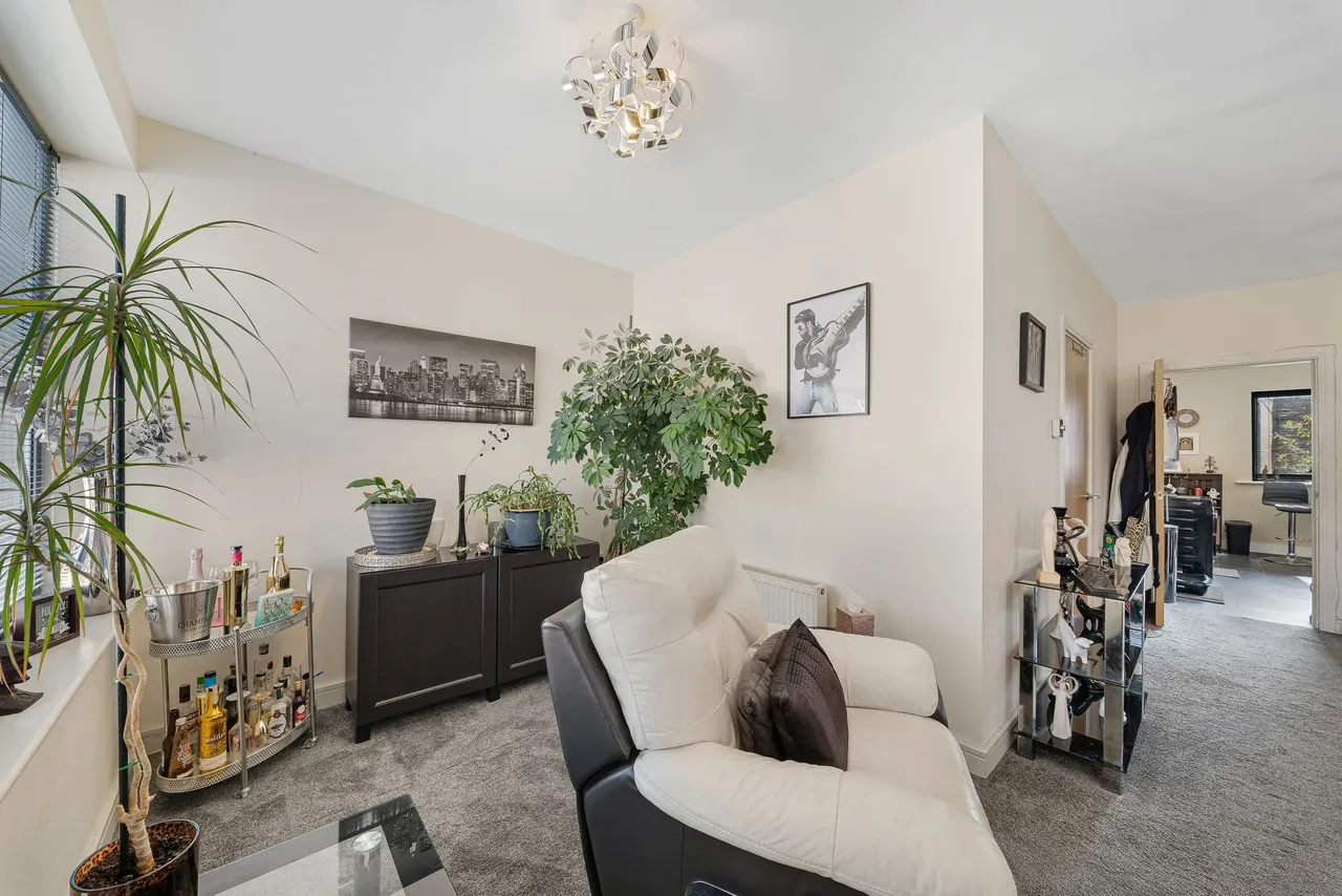 Heald Street, Liverpool, L19 2LY, photo 7