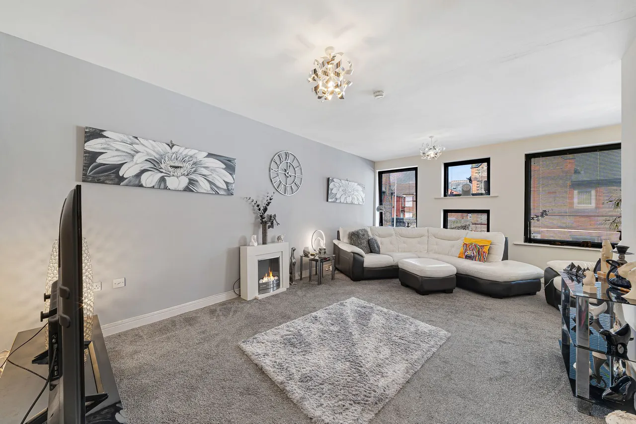 Heald Street, Liverpool, L19 2LY, photo 5