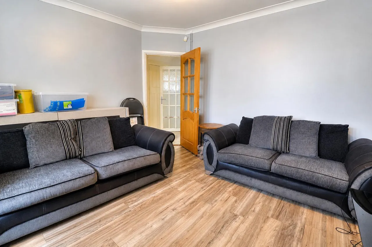 Wyvern Avenue, Leicester, LE4, photo 5
