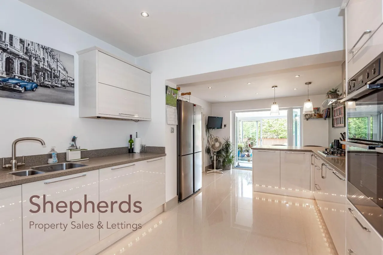 Highland Road, Nazeing, EN9, photo 6