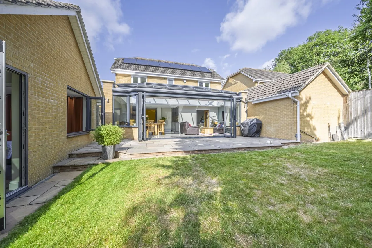 Haywain Close, Swindon, SN25, photo 43